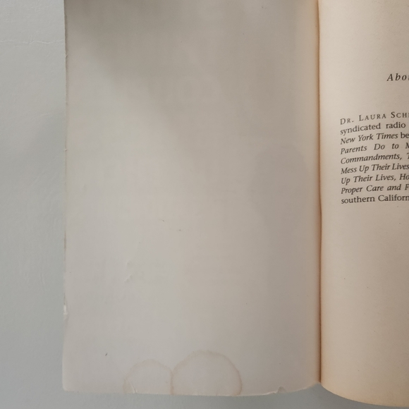 10 things Couples do to Mess up their Relationships Book - Picture 6 of 10